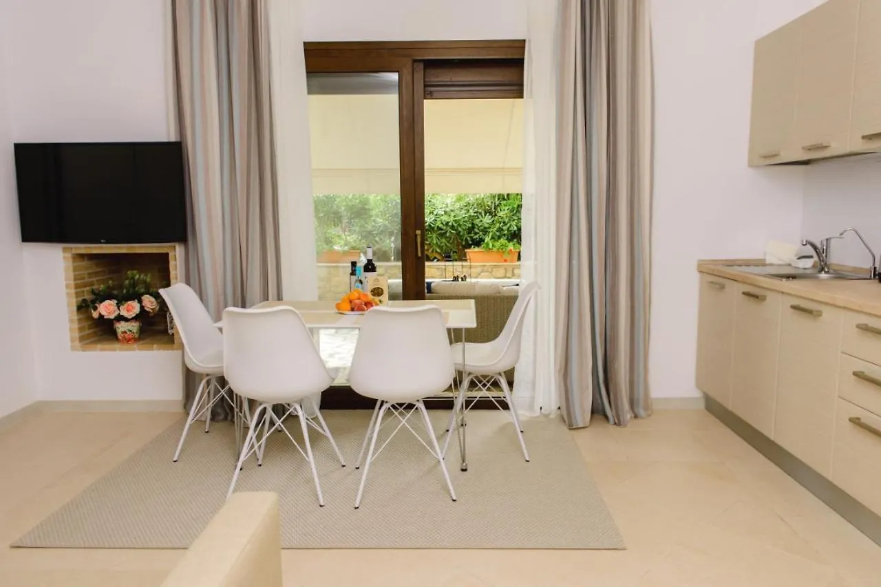 Lejlighed Dia Summer Suites - Halkidiki Suites Com Hanioti Grækenland